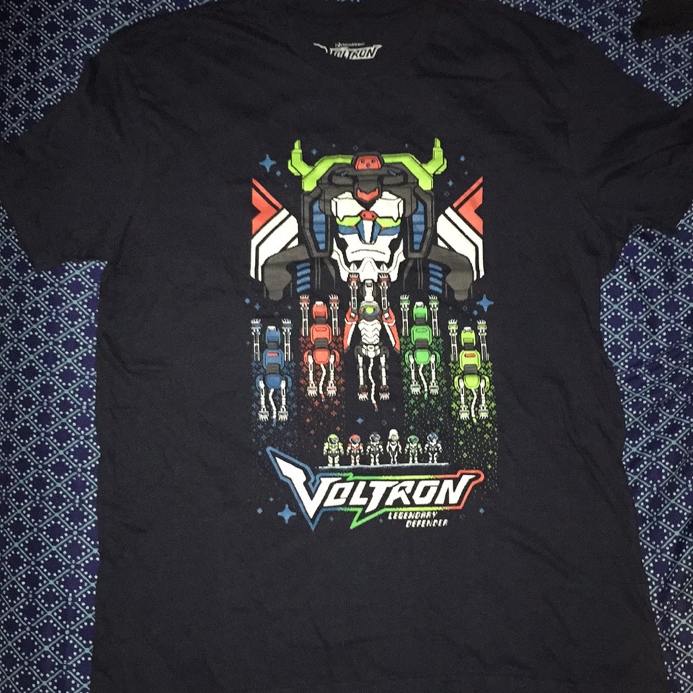 Loot Crate exclusive Voltron tee shirt